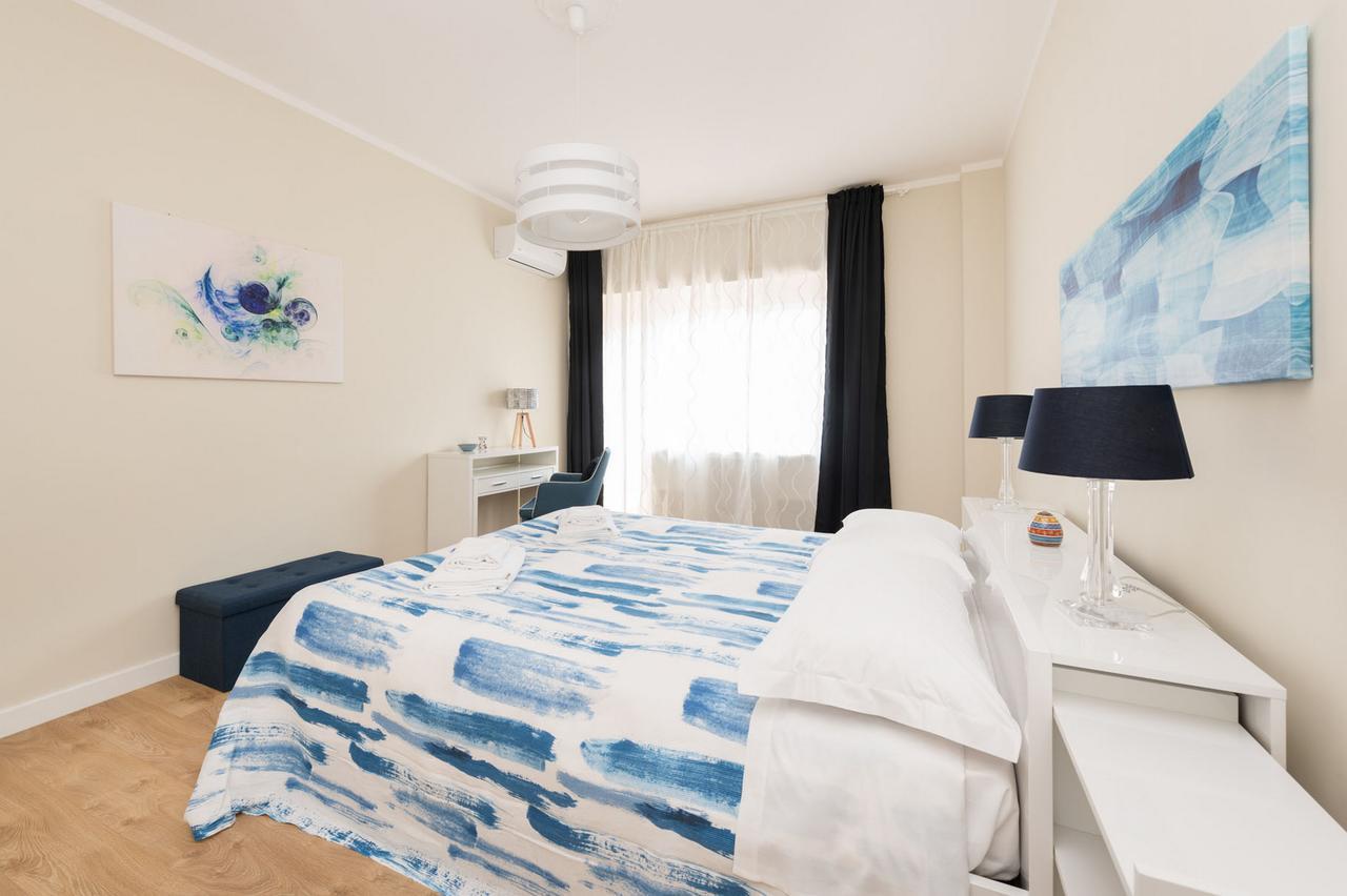 Apartment Costanza In Рим Екстериор снимка